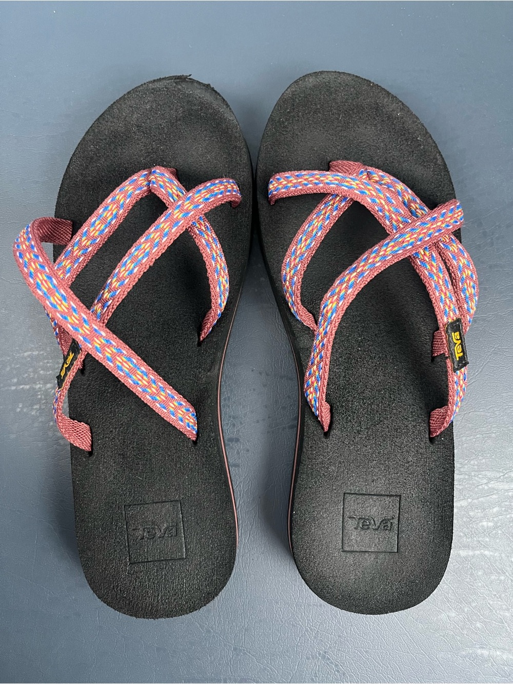 Teva Olowahu sandals rose *read description*